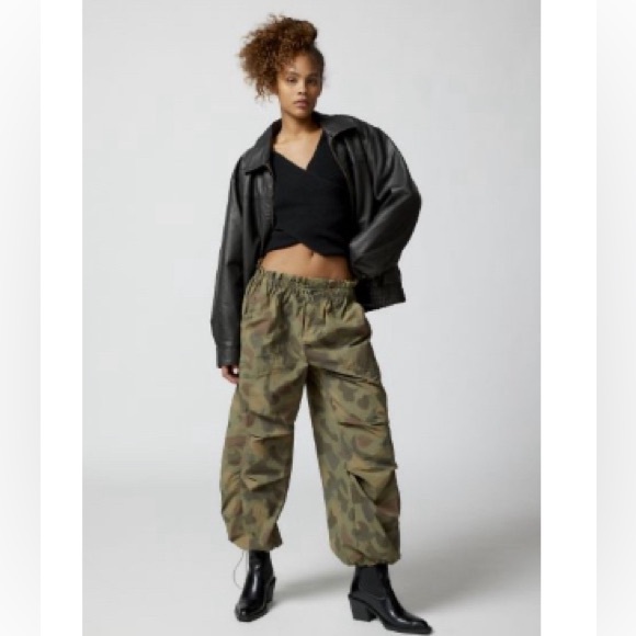 UO Camo Track Pant - S - Picture 7 of 7